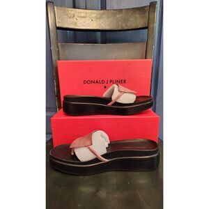 Donald J Pliner Women's Fifi Leather Slide Sandal Flatforms Toe Post Brown 9